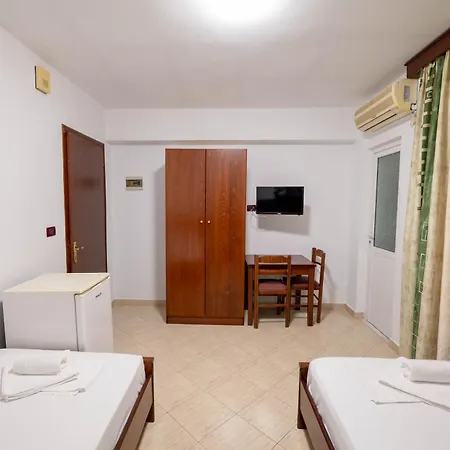 Hotel Venera *